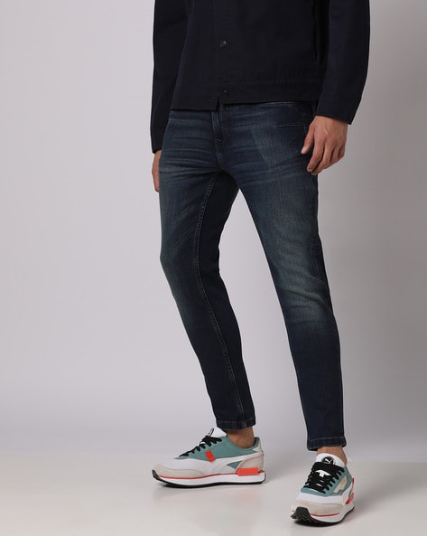 Lightly Washed Skinny Fit Jeans