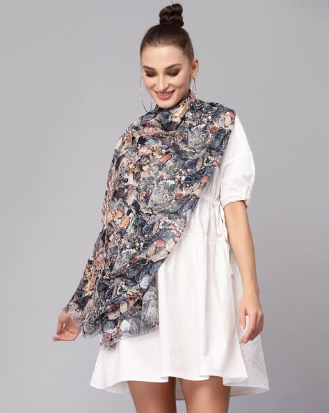 Graphic Print Stole with Frayed Hems Price in India