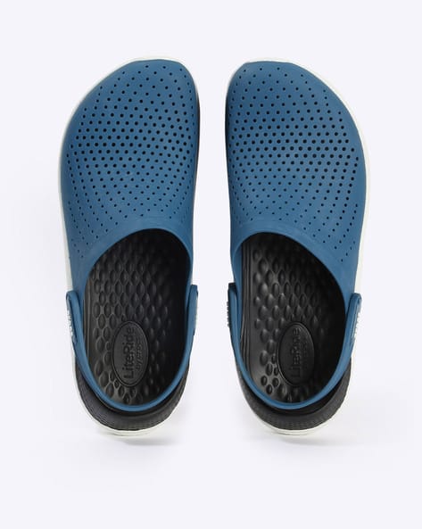 ajio crocs slippers