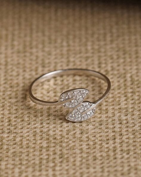 White Gold Leaf Design Engagement Ring 001-140-00618 | The Ring Austin |  Round Rock, TX