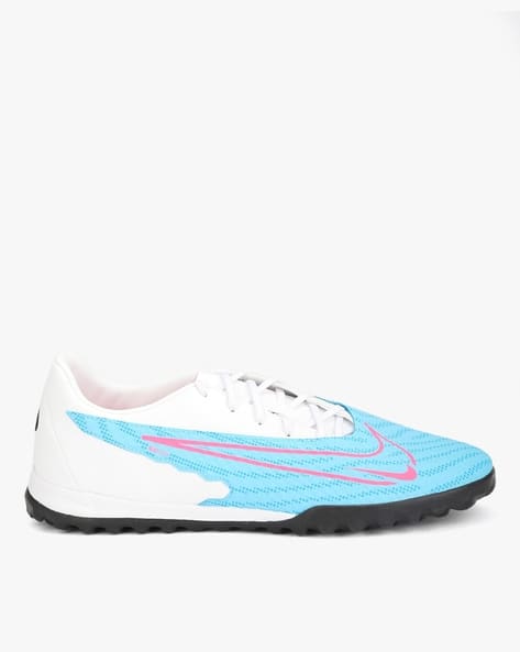 ajio nike football shoes