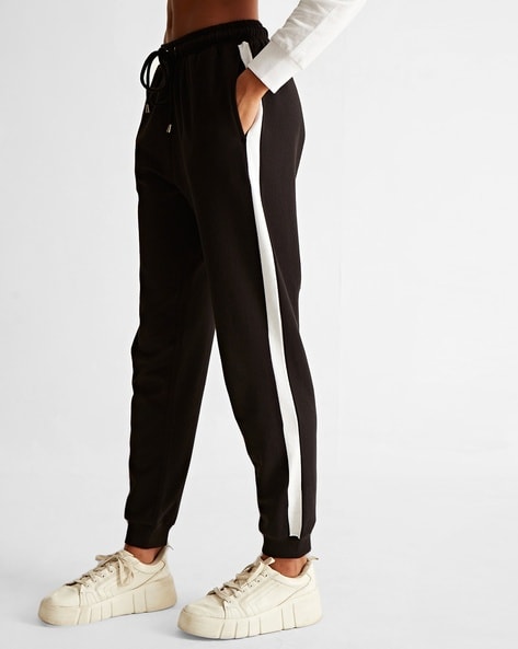 Jogger pants online stripe