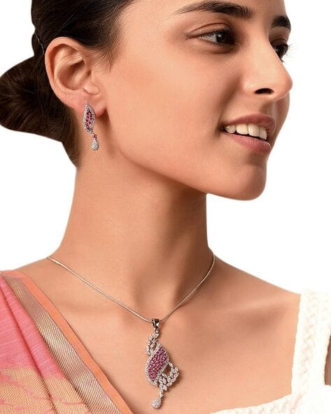 Voylla Stone-Studded Pendant Set