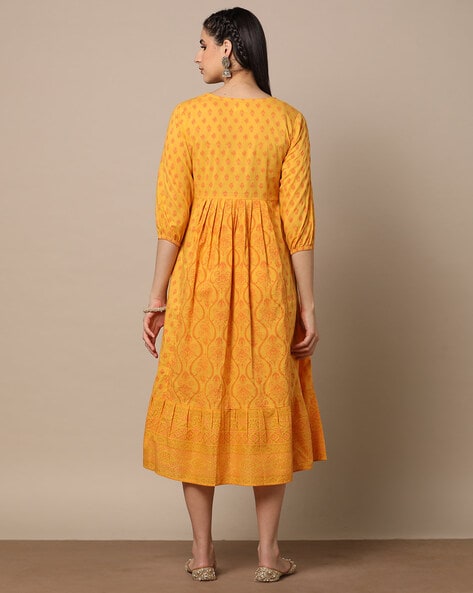 Mustard yellow women's outlet clothing