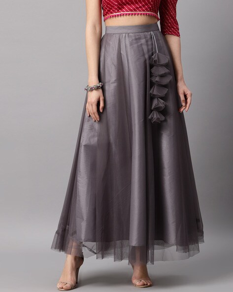 gray full skirt