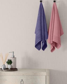 Set of 2 Bath Towels-image-13