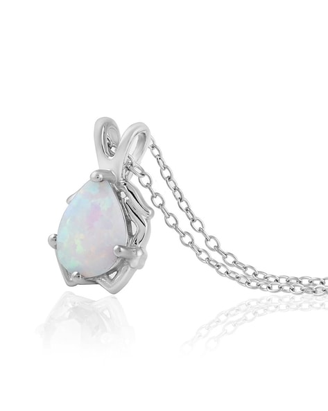 14k Yellow Gold Oval Opal Pendant with 18