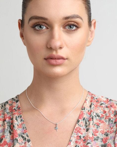 Girl on sale with necklace