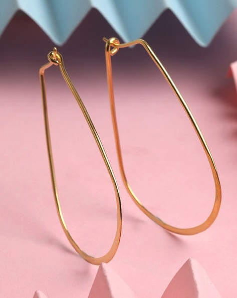 Factory Wholesale Simple Design Round Shape Hoop Earrings 18K Gold Plated  Hoop Earrings - China Fashion Earring and Wholesale Earring price |  Made-in-China.com