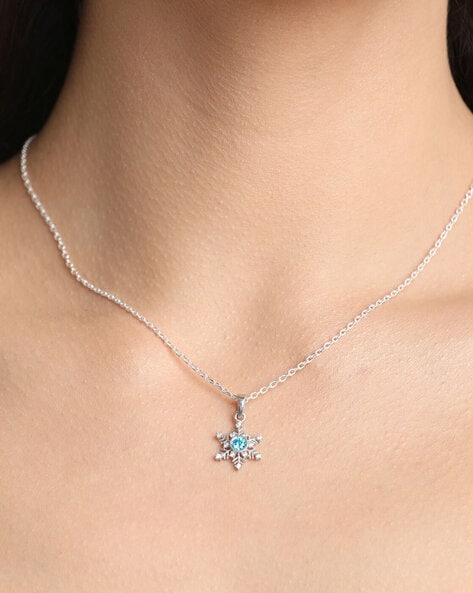 Necklace - Womens Sterling Silver Snowflake Pendant Necklace - 18 inch Ice  Crystal Chain Necklace – Blingschlingers Jewelry