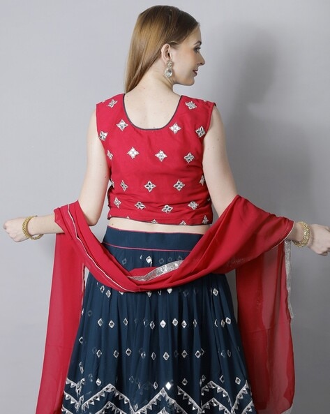 Dark Blue & Red Coloured Pure Kanjivaram Silk with Zari Body and Borde –  Royskart