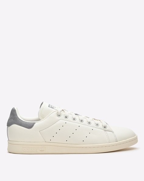 Stan Smith Low-Top Lace-Up Shoes