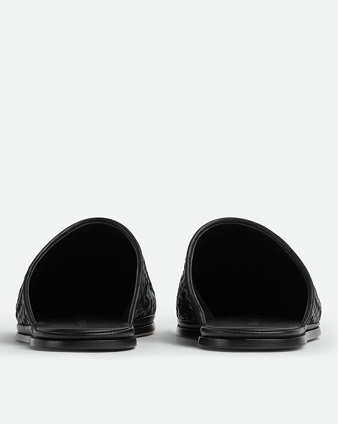 Bottega veneta leather discount slippers