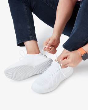 revs textured lace up sneakers