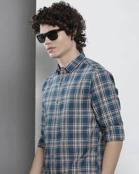 the indian garage co Checked Shirt with Cut-Away Collar-picture-18