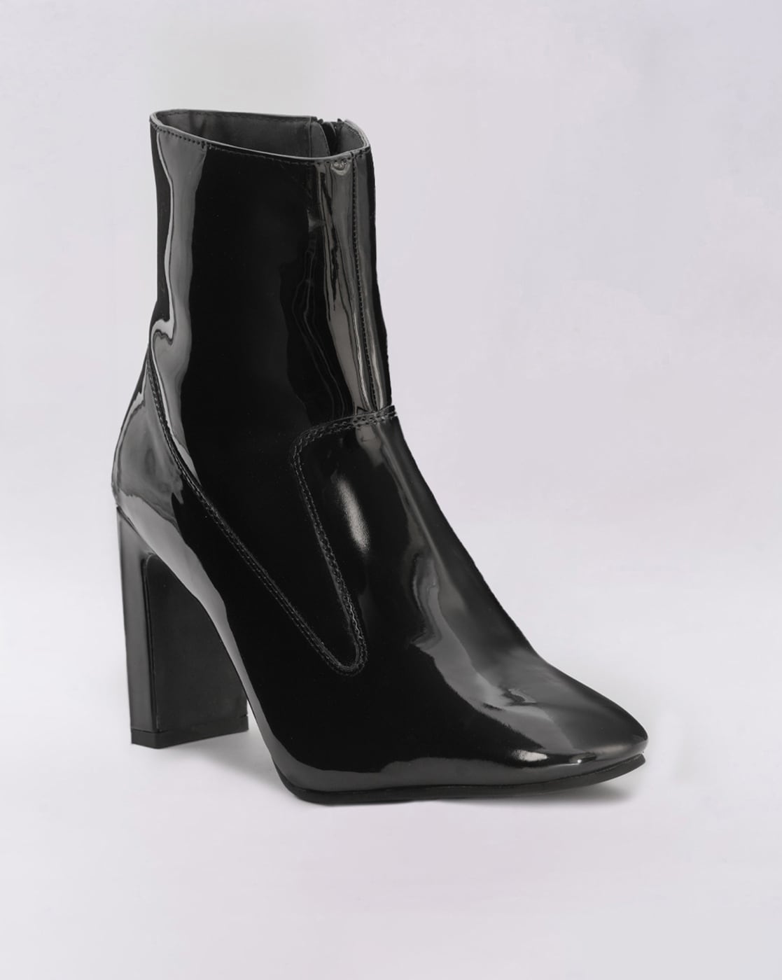 Buy RSVP by Nykaa Fashion Black Ankle Length Square Block Heel Boots Online