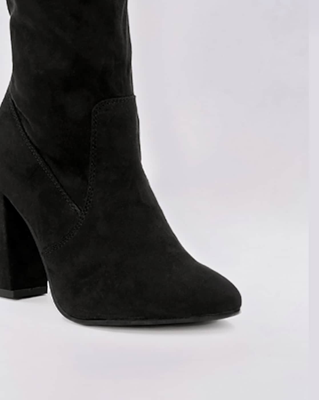 Cut Out Heeled Boots |