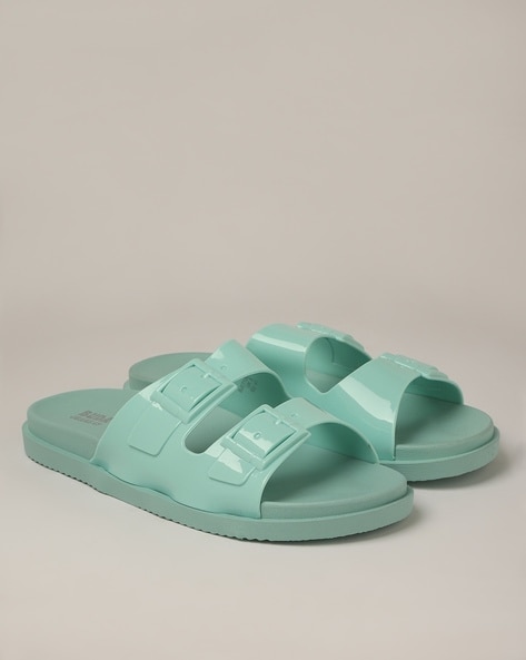 Flat Sandals with Buckle Closure