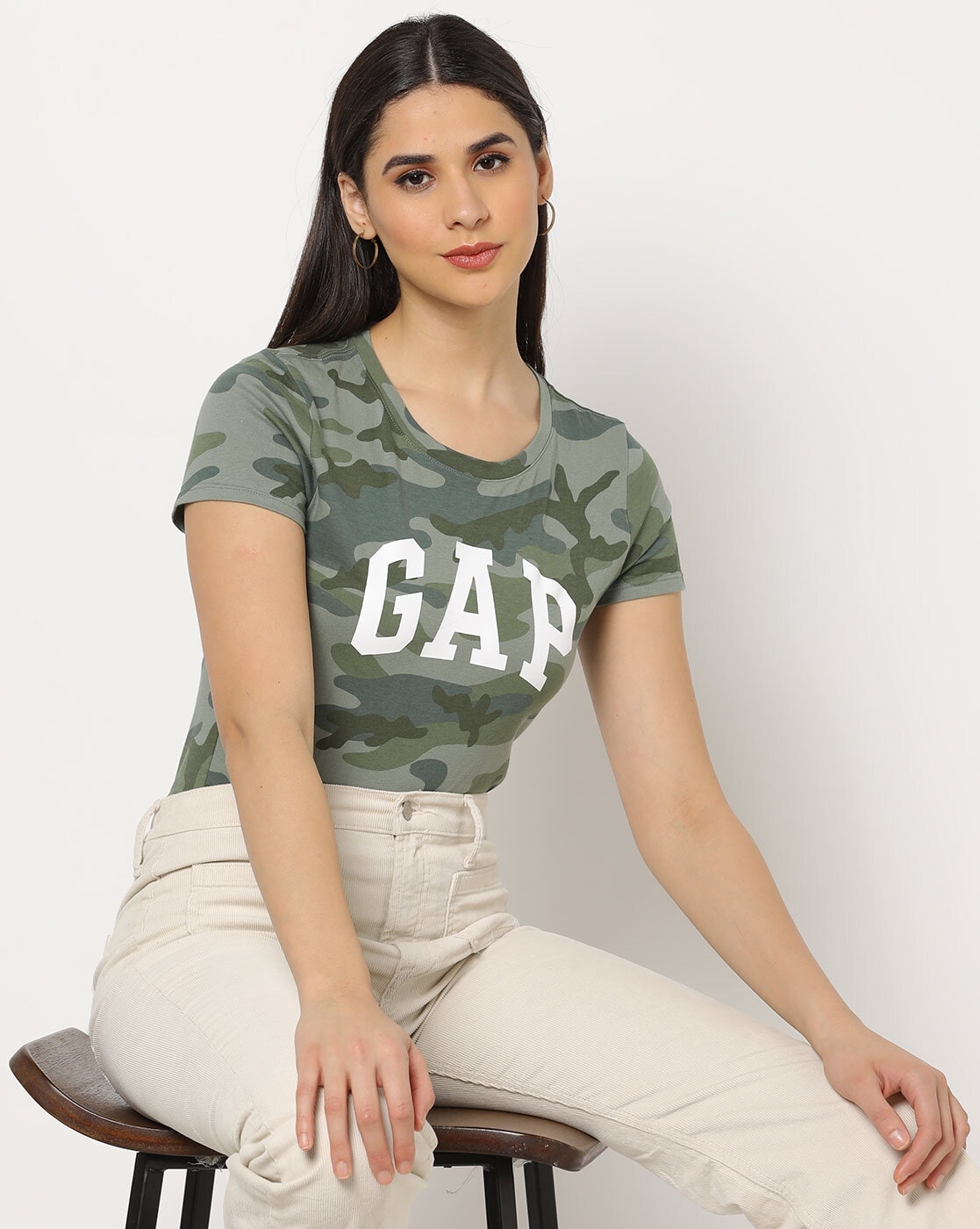 Gap camouflage store t shirt