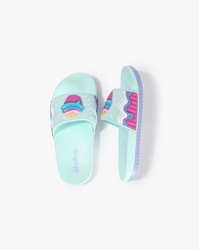 Baby girl size online 4 slippers