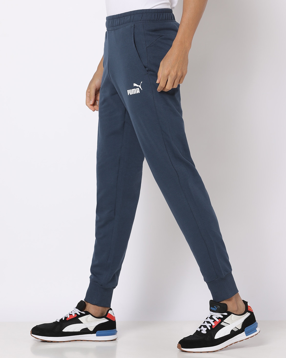 Blue on sale puma joggers