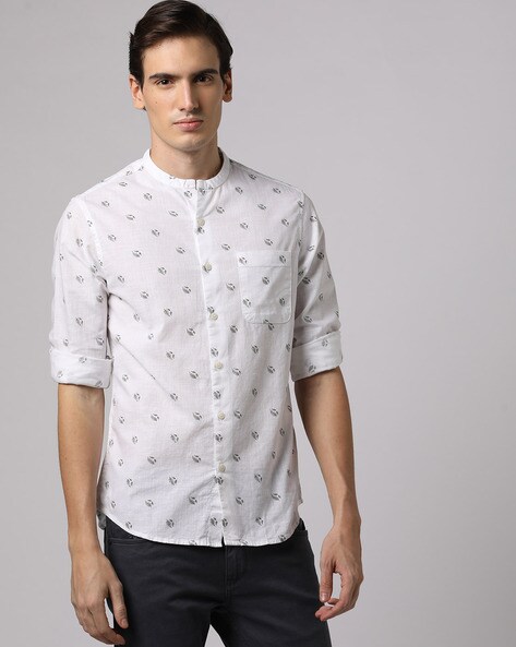 Men Textured Slim Fit Shirt with Mandarin Collar