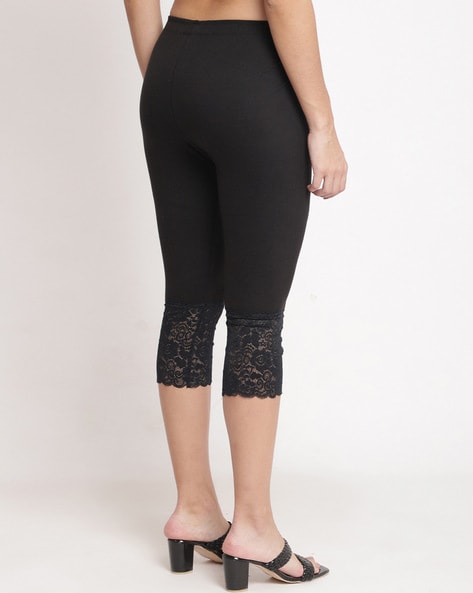 Motel Annika Lace-Trim Capri Pant | Urban Outfitters Mexico - Clothing,  Music, Home & Accessories