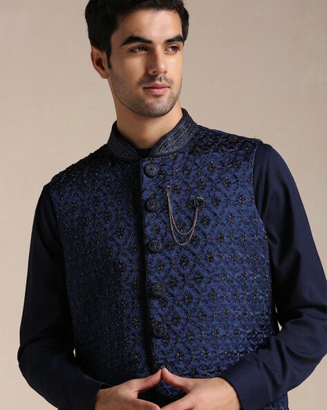 Buy Black Sequin Textured Jodhpuri Suit Online in UAE @Manyavar - Suit Set  for Men