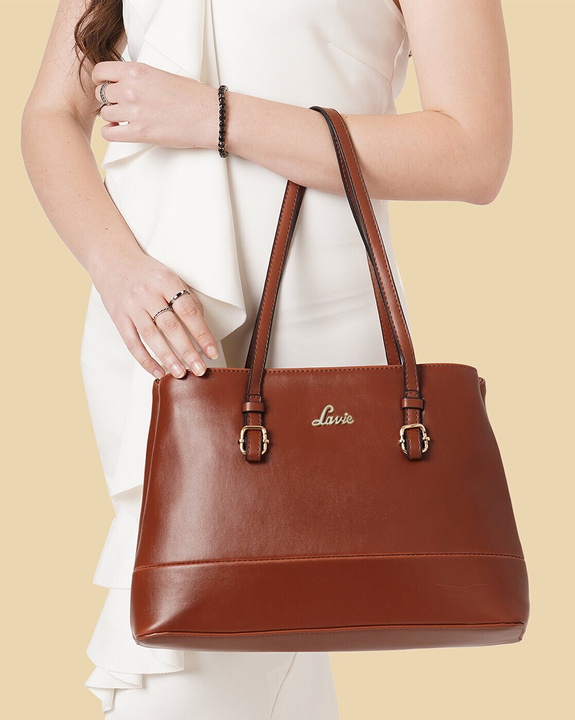 Lavie hand hot sale bag price