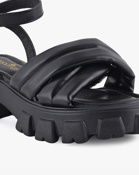 Louis vuitton 2025 chunky sandals