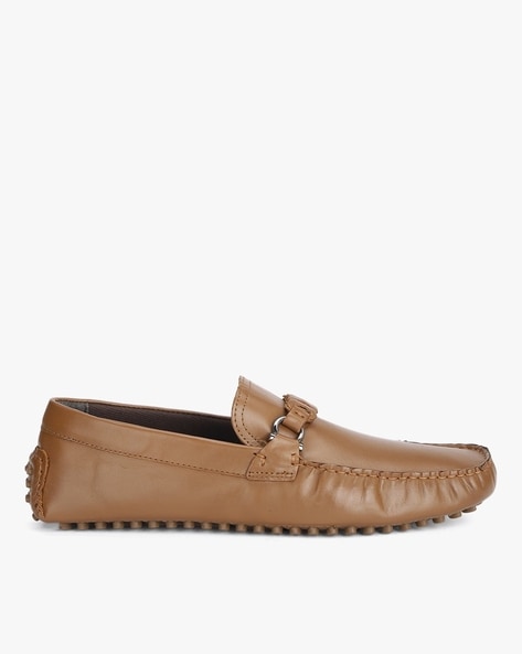 Red tape 2025 tan loafers