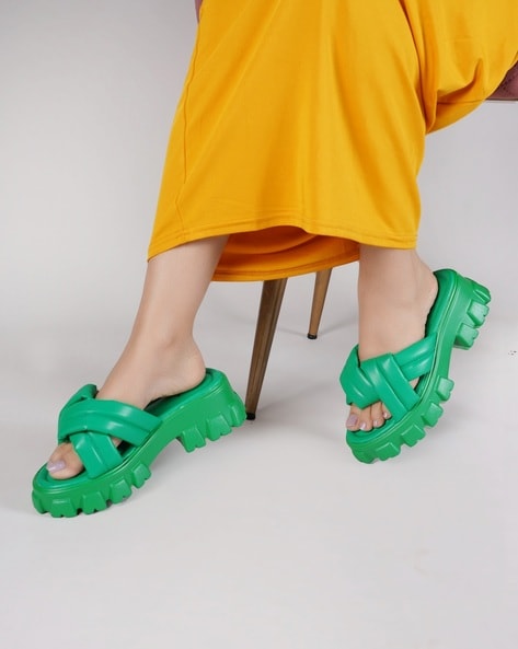 Chunky platform flip online flops