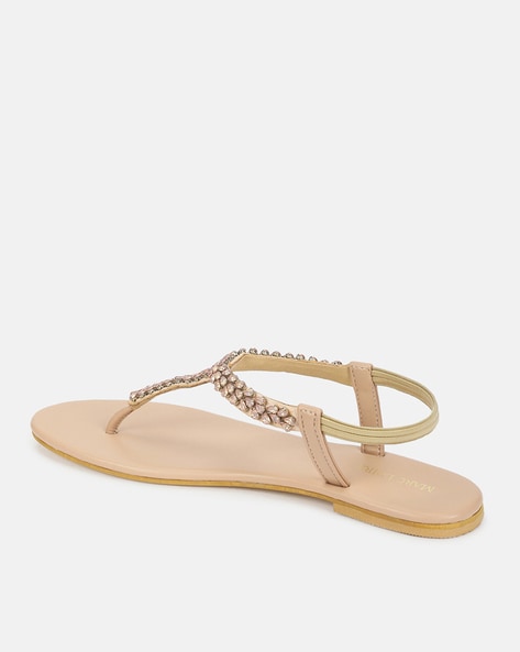 Gush Shoes & Accessories Women's Black Fashion Sandals - 7 UK/India Price  in India, Full Specifications & Offers | DTashion.com