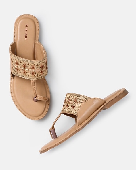 Bottega Veneta Leather Chain Toe-Ring Flat Sandals | Neiman Marcus