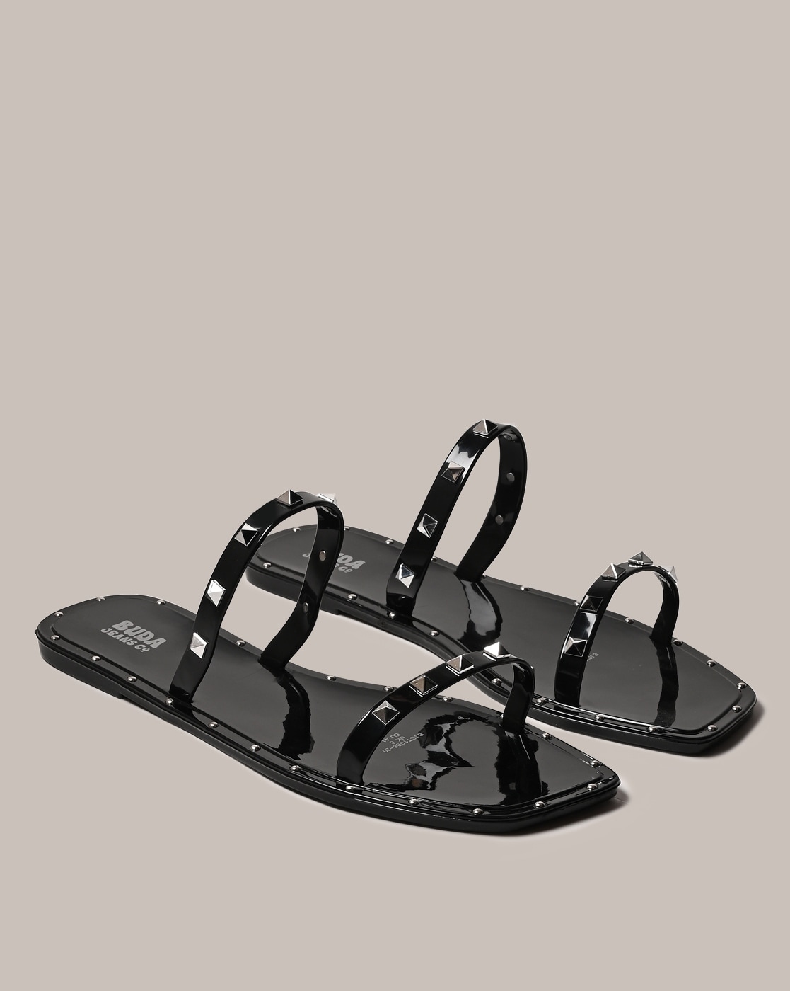 Studded jelly 2025 strap sandals