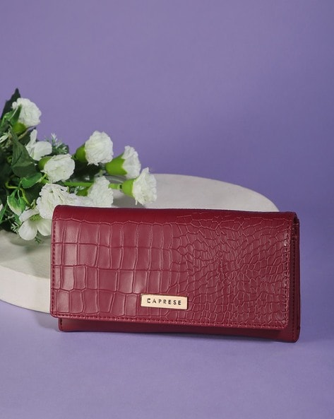 Croc Embossed Sling Clutch