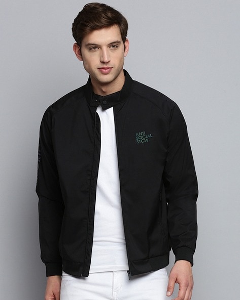 Buy Woodland Black Regular Fit Quilted Jacket for Men Online @ Tata CLiQ