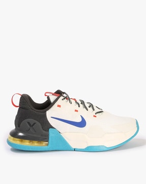 Nike dad trainers clearance