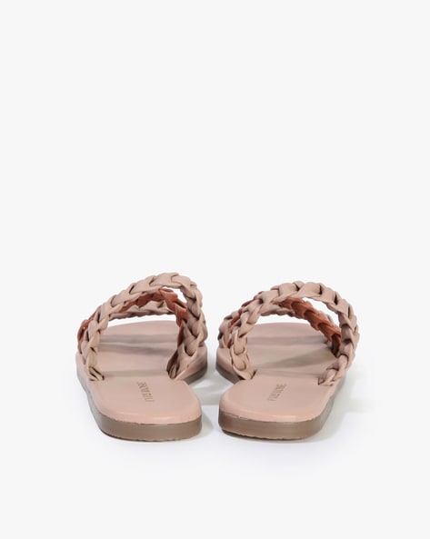 H and hotsell m flat sandals