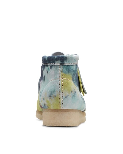 Women Lace-Up Sneakers with Suede Upper