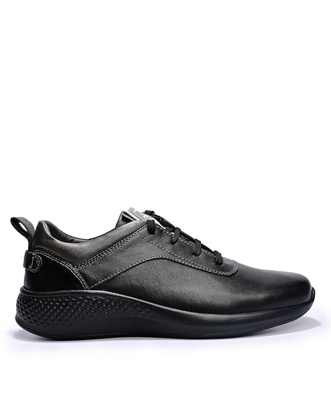 Leather upper sale sneakers