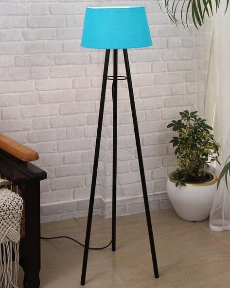 Metal Tripod Floor Lamp