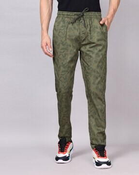 Men Ankle-Length Joggers with Elasticated Waist