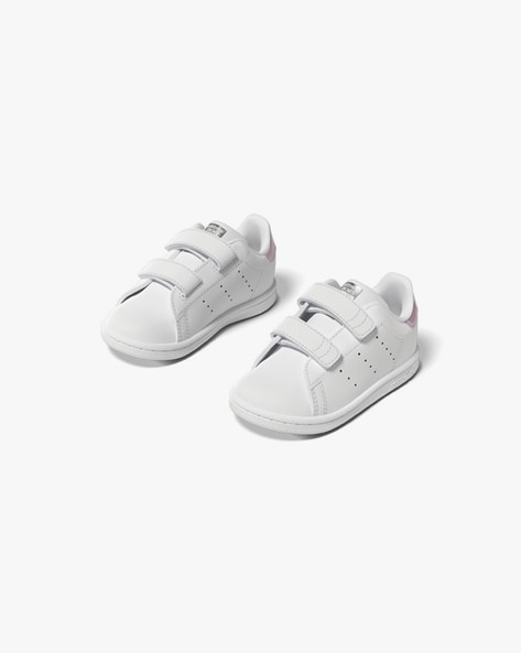 Stan smith velcro on sale toddler