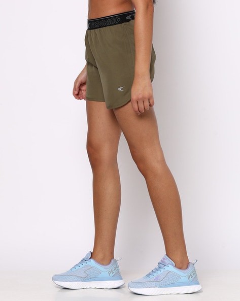 Olive green best sale nike shorts womens