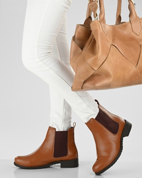 Chelsea 2025 boots camel