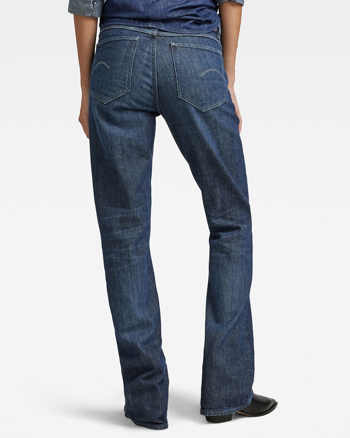 Noxer Lightly Washed Bootcut Jeans