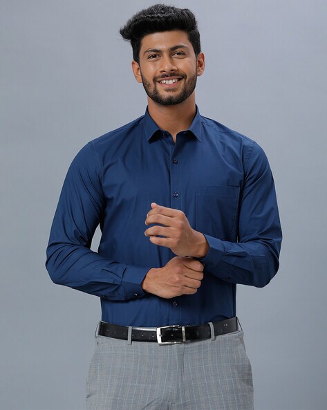 Buy Men Navy Classic Fit Solid Full Sleeves Formal Shirt Online