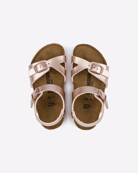 Solid Narrow Fit Buckle Sandals