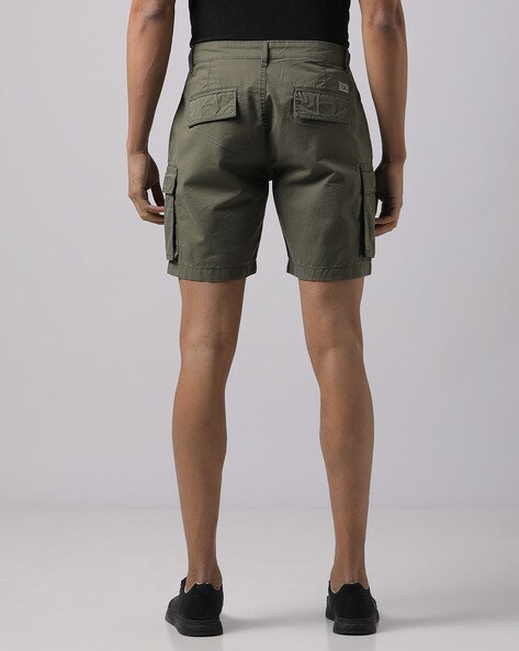 Guys flap best sale pocket cargo shorts